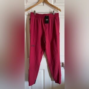 NWT Under Armour Men's Unstoppable
Joggers - Medium - Red